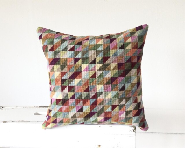 〔Baldyre〕C-03　刺繍キット　PICK-N-MIX / TWIST 'N' TURN