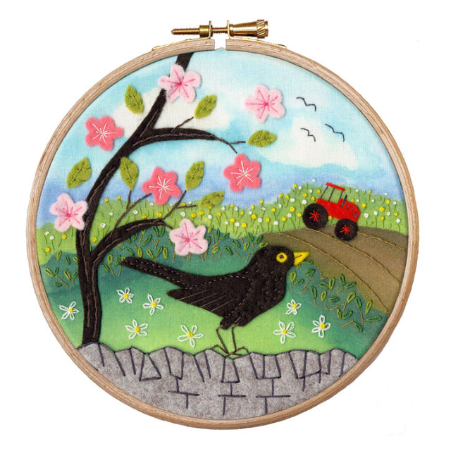 〔Bothy Threads〕　フェルト刺繍キット　EFE4（箱）