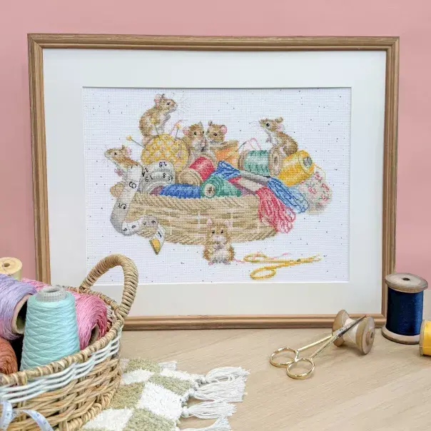 〔Bothy Threads〕　刺繍キット　XHD167（箱）