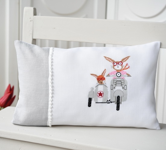 **〔Fingerhut〕　V-1154　クッションカバー / 40ｘ25cm