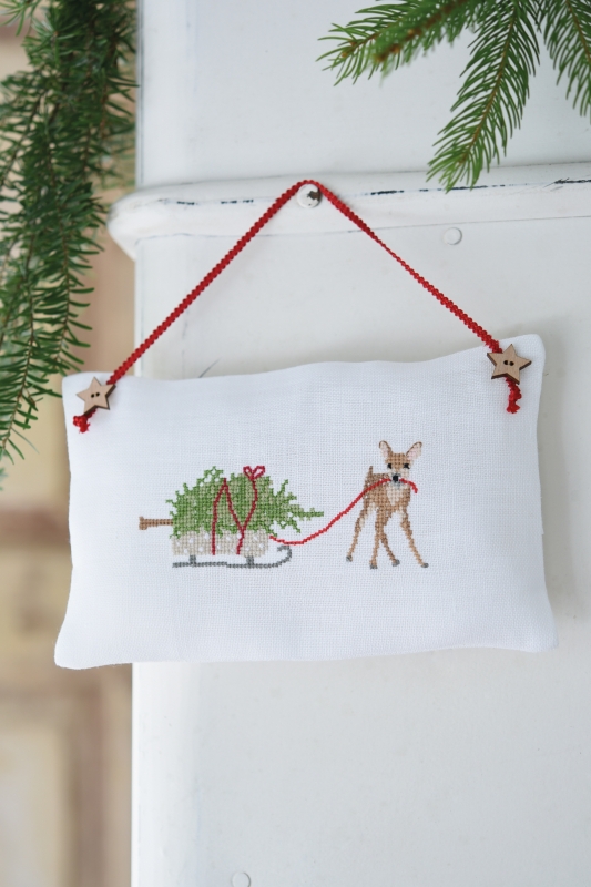 **〔Fingerhut〕　V-1323　クッションカバーセット