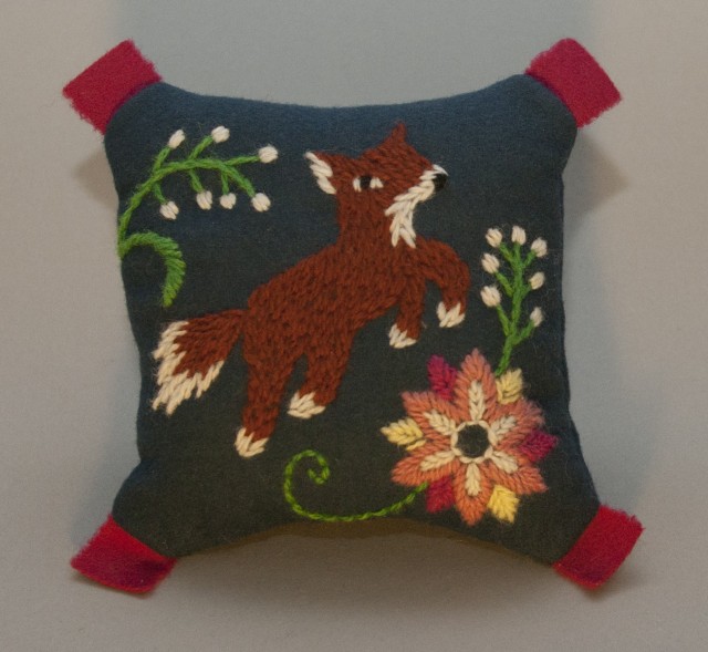 〔Karin Holmberg〕　ウール刺繍キット　KH-002