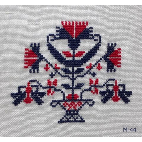 〔Lyo broderier〕　図案　Lyo-M