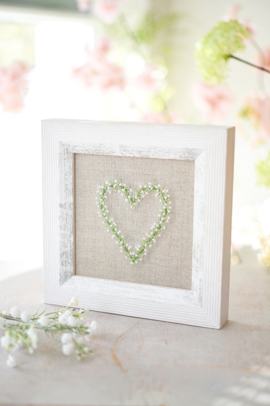 〔Fingerhut〕　刺繍キット　P-302