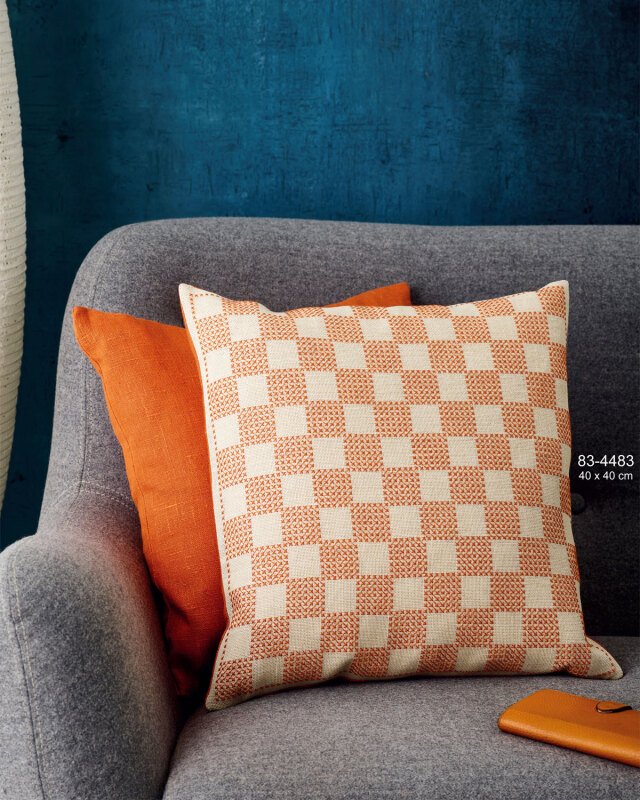 〔Permin〕　刺繍キット（P83-4483/83-4484）