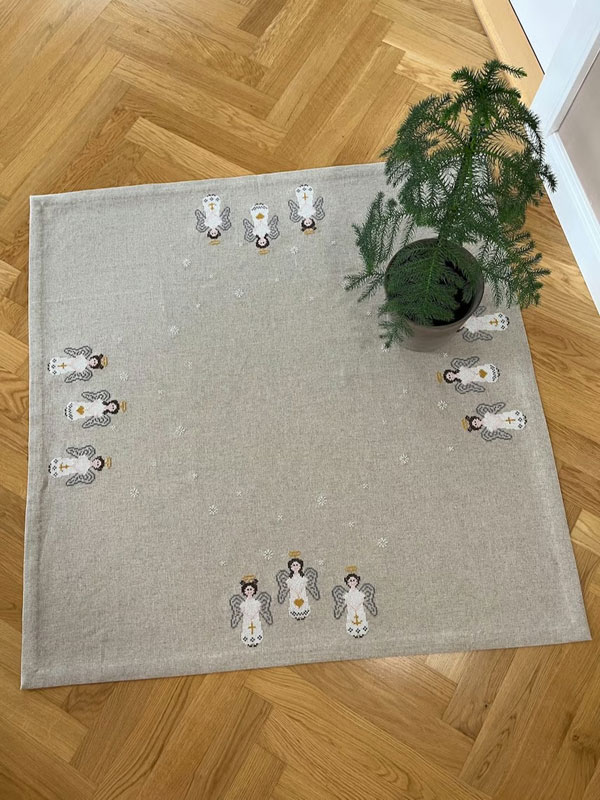 ベトナム 刺繍ティーマット9枚セット ベトナム 刺繍ティーマット9枚セット