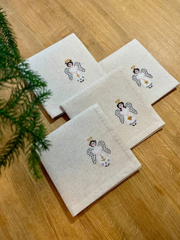 〔Pomp Stitch〕　刺繍キット　(PS-2028-6/2030-4/2038-3)/＃ 2038-3　ナプキン