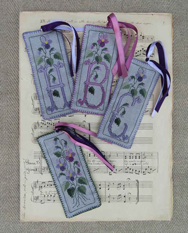 **〔Renato Parolin〕　図案　RP-2803　ABC Violette