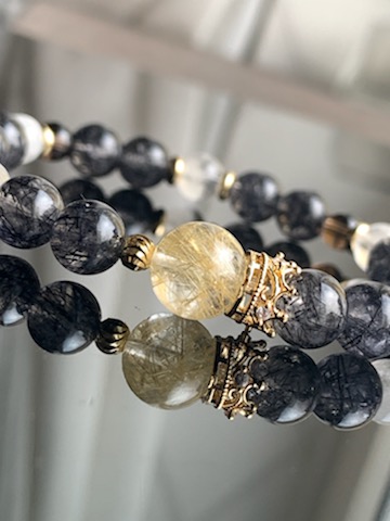 【CLOWN】　ブラックルチルxホワイトファントムxスモーキークォーツ