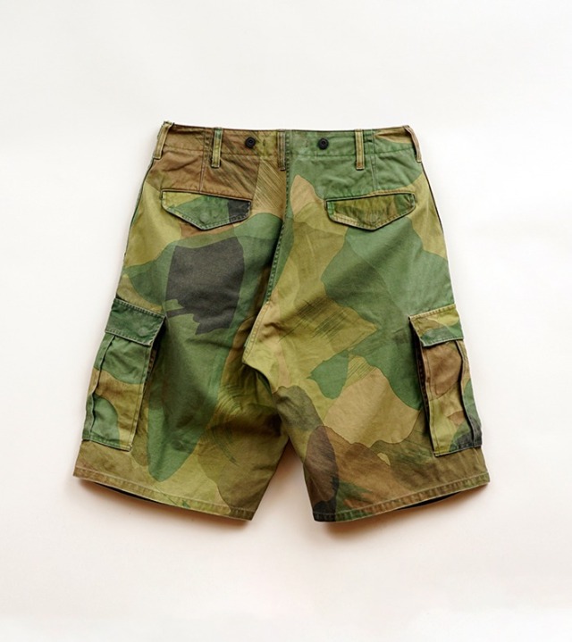 ナイジェルケーボン　カーゴショーツ　ブラッシュカモ ナイジェルケーボン Nigel Cabourn イギリス製 GURKHA SHORT
