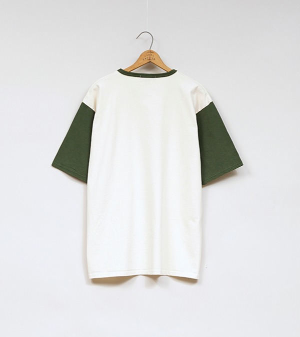 新品未使用品ナイジェルケボーン ラウンド裾TシャツOFF WHITE・サイズ46 Nigel Cabourn - 新品未使用品ナイジェルケボーンラウンド裾T