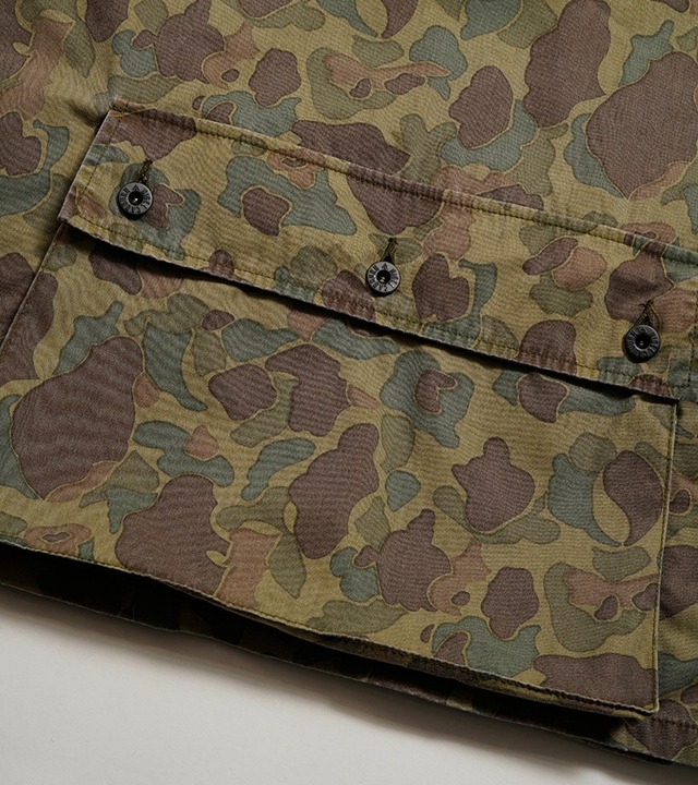 80520070004 Nigel Cabourn PULLOVER FISHING VEST - DUCK HUNTER CAMO