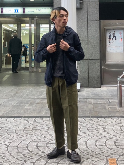 美品 近年モデル⭐️HERNO ナイロンパーカー 止水テープ グリーン系 46