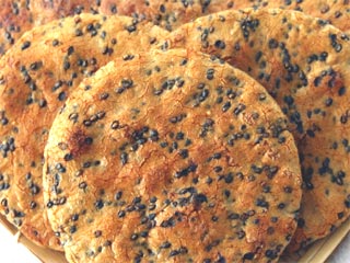 【無添加】昔焼きごま【喜八堂】天然だしを使用した優しい甘さ【大判・堅焼き】