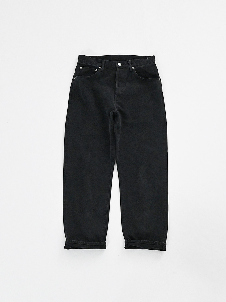 HATSKI (ハツキ)　DENIM01 Loose Tapered Denim -Fead Black-