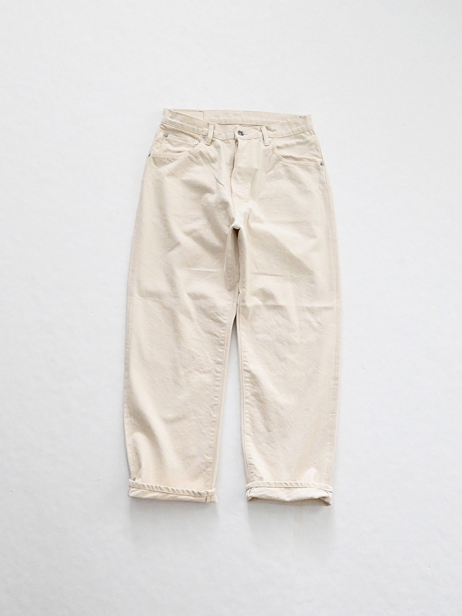 HATSKI (ハツキ)　DENIM03 Wide Tapered Denim -Ecru-