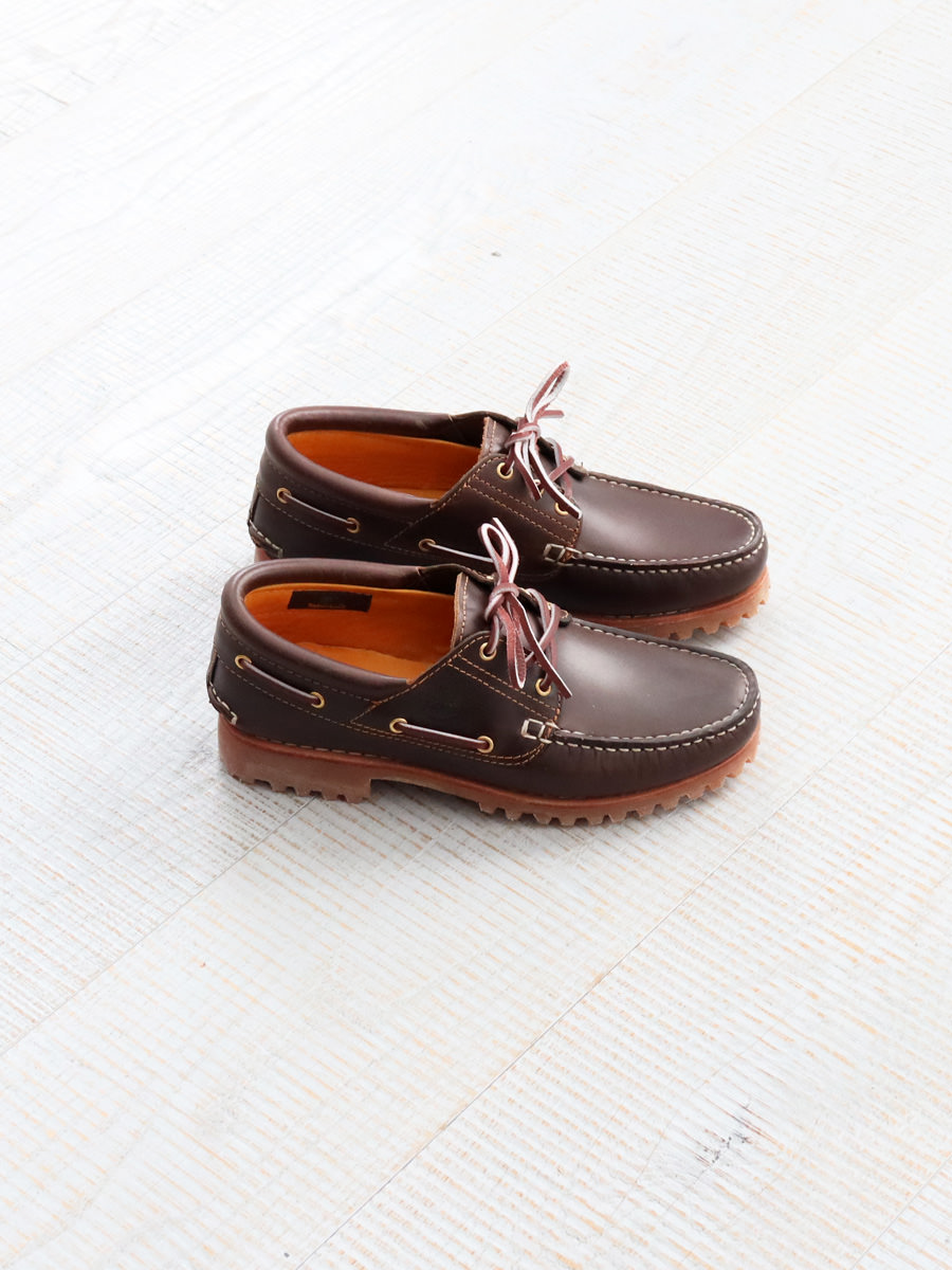 Timberland　3-EYE LUG HANDSEWN BOAT SHOE - BROWN