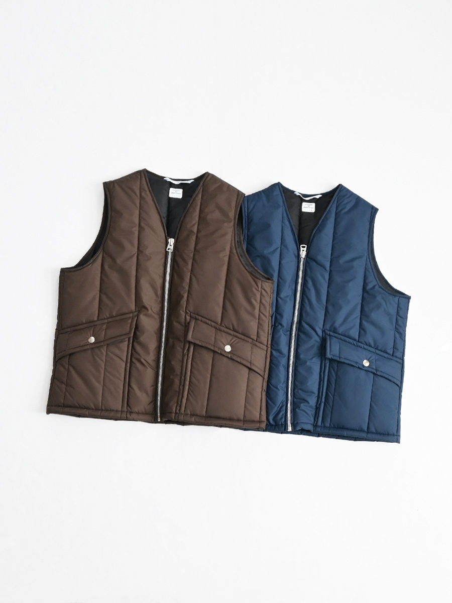 UN / ユーエヌ DOUBLE 馬鹿らしく COAT / is-ness