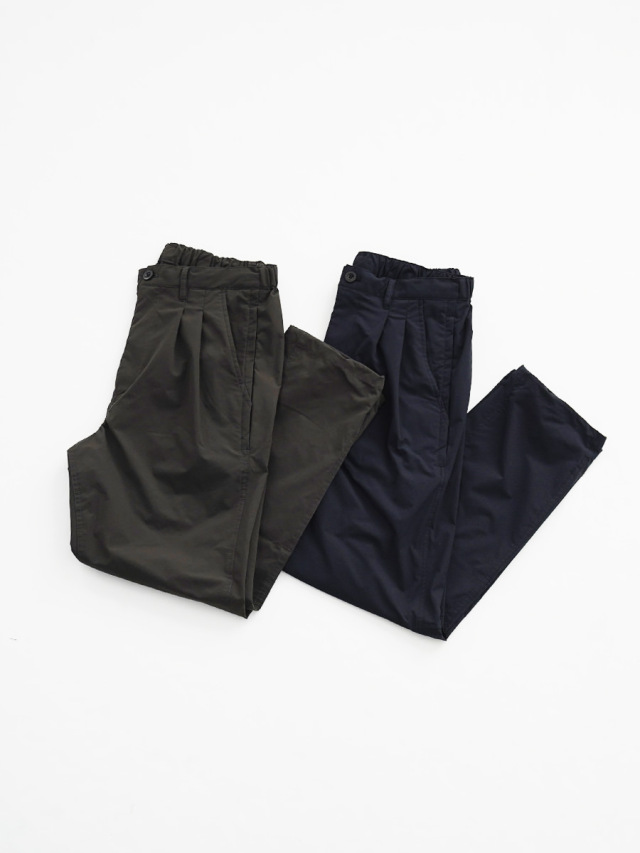 BASISBROEK (バージスブルック)　タックパンツ "REDUN"