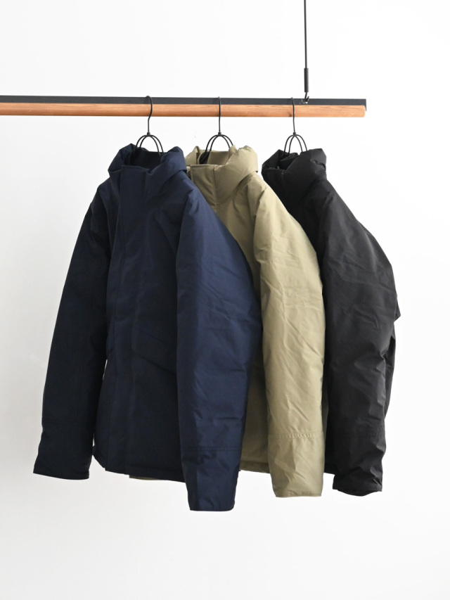 nanamica (ナナミカ)　GORE-TEX Short Down Jacket