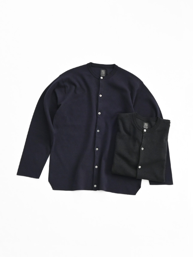 BATONER (バトナー)　32G SMOOTH KNIT CREW NECK CARDIGAN