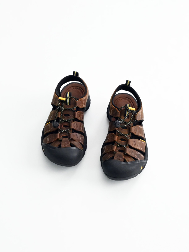 KEEN (キーン) メンズ ニューポート