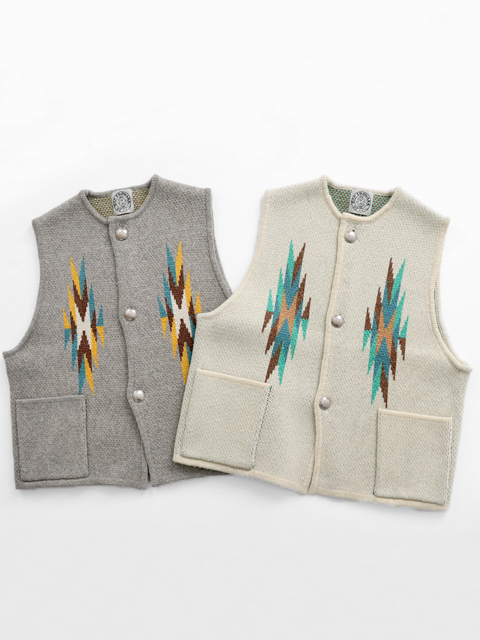 Geo Trowark (ジオトロワーク) チマヨ柄ニットベスト -ナイモノねだり