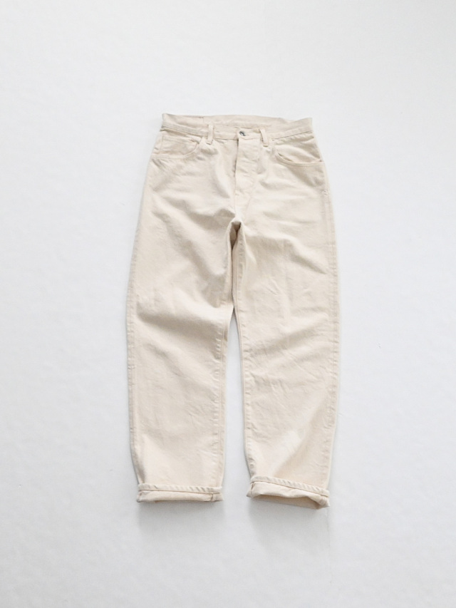 HATSKI (ハツキ)　DENIM01 Loose Tapered Denim -Ecru-