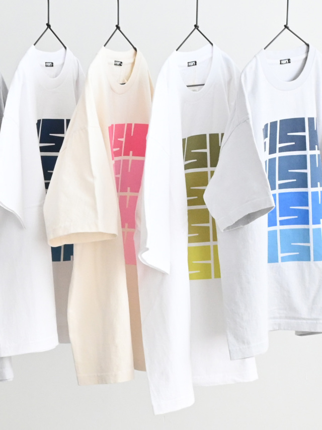 FiSH'S (フィッシュ)　グラデーションロゴ プリントTee  #E