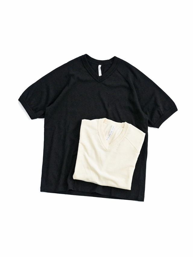 SOPHIE TALKS ABOUT THE WEATHER(ソフィー トークス アバウト ザ ウェザー) V NECK RINGER TEE