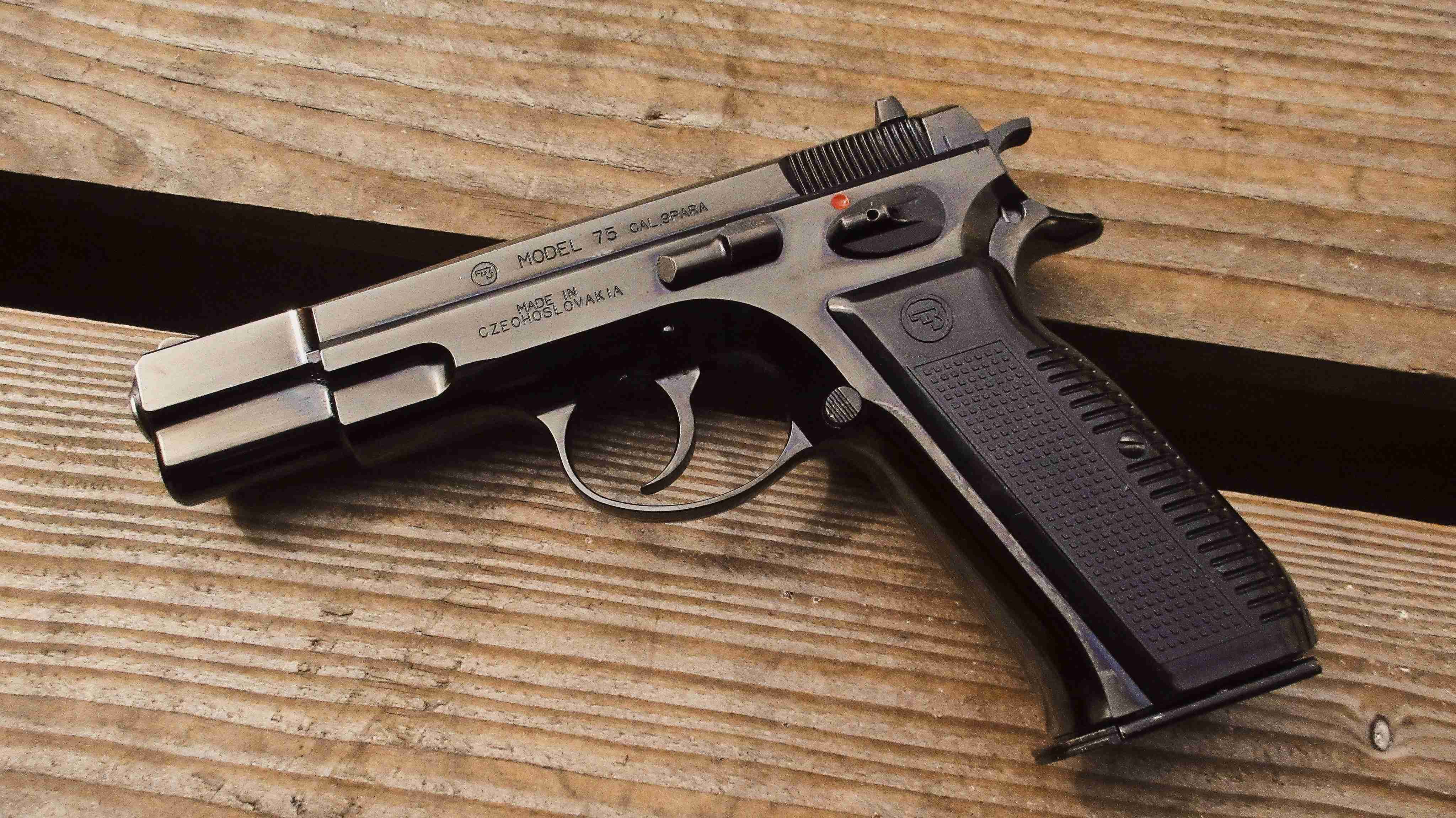 Marushin Cz75 6mm カート排莢式ガスブローバック