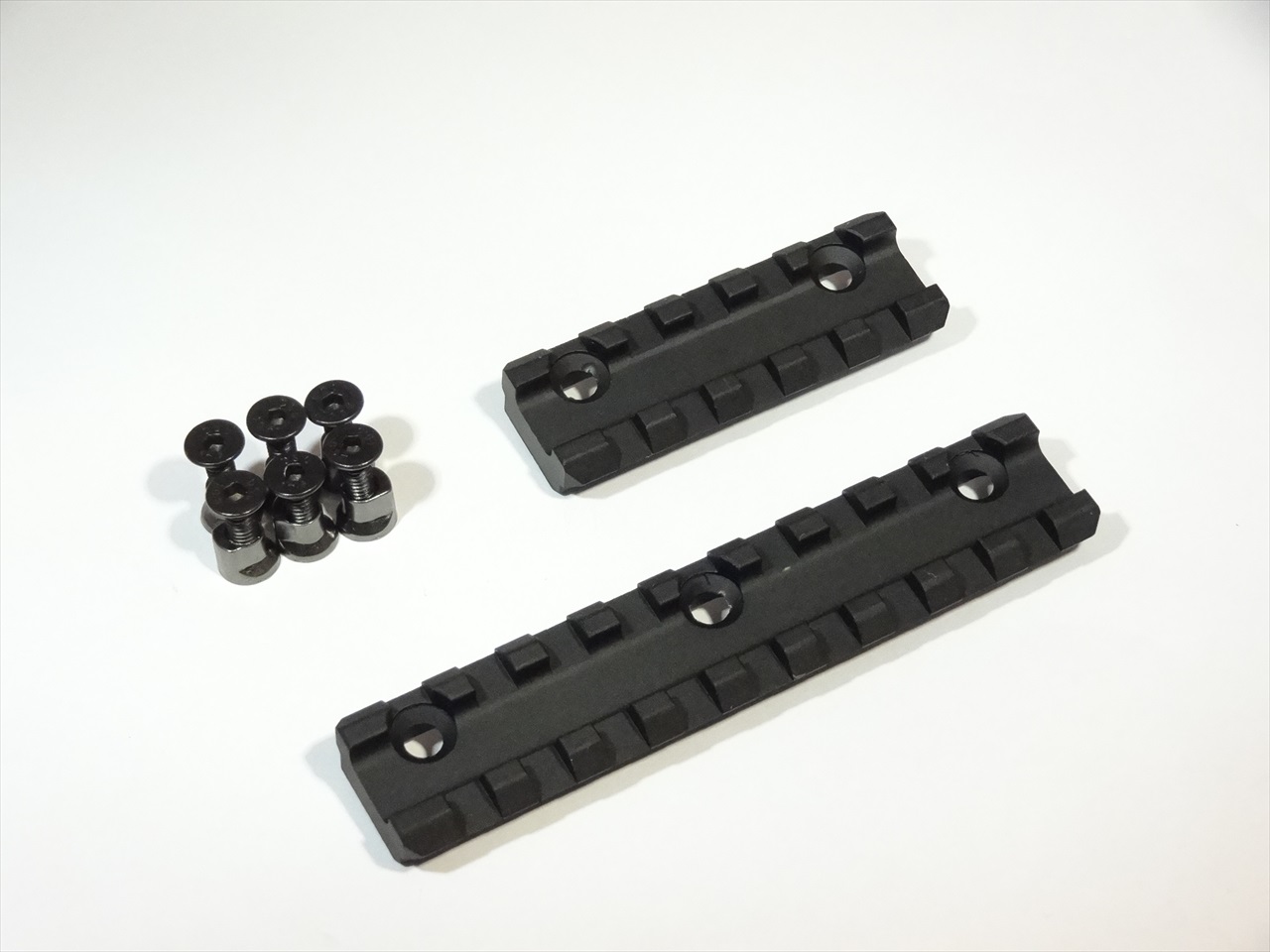 AABB KeyMod（URX4）対応 Strike Industriesタイプ アルミ KeyModレールセット （45 Degree）