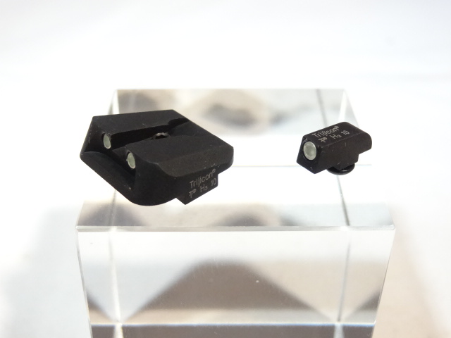 DETONATOR 東京マルイ G17/G18C対応 Trijicon GL-11 NOVAKタイプ スチール フロント/リアサイトセット