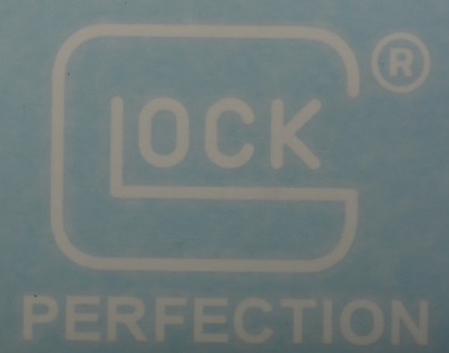 GLOCK PERFECTION カットアウトデカール (白文字 4×3-1/4インチ)