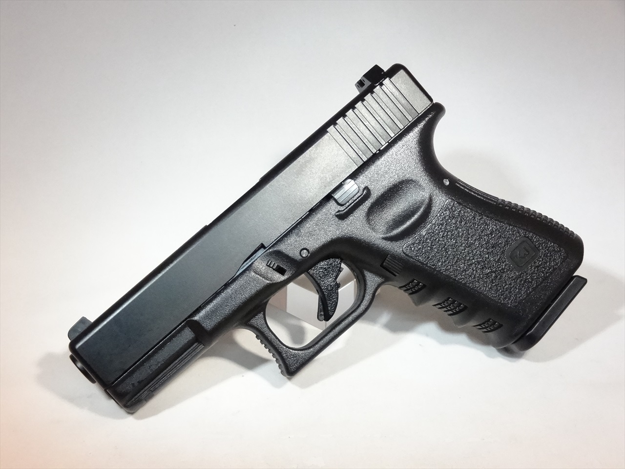 KJ-Works G19 GBB （樹脂スライドモデル） BK
