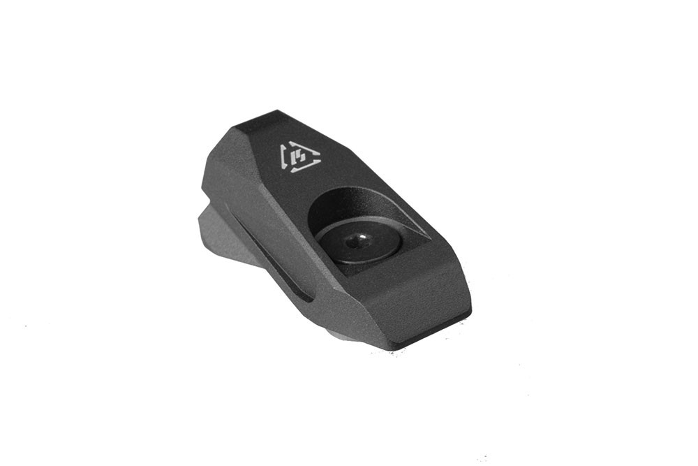 MADBULL Strike Industries LINK Angled QDマウント BK (S05-050)