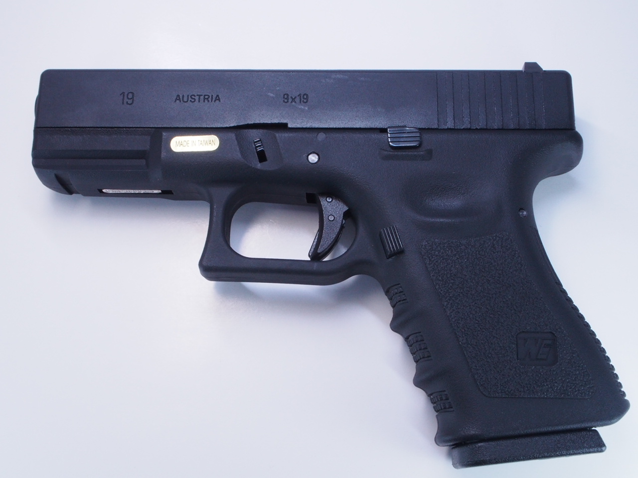 WE G19 Gen.3 GBB BK （グロック19 ガスブローバックガンシリーズ）