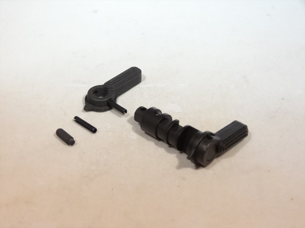 Z-Parts VFC HK416シリーズ対応 スチールアンビセレクター （VFC-HK416-008）