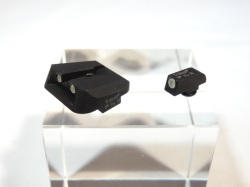 DETONATOR 東京マルイ G17/G18C対応 Trijicon GL-11 NOVAKタイプ スチール フロント/リアサイトセット