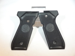 NB BERETTA ロゴ入り 樹脂製グリップ 各社M92F ガスブローバック シリーズ対応