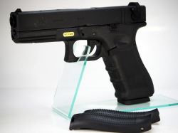 WE G18C Gen.4 GBB BK （グロック18C ガスブローバックガンシリーズ）