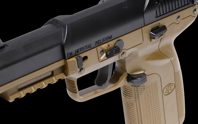 マルシン(Marushin) FN ファイブセブン（5-7/Five-seveN）V2 6mmBB FDE