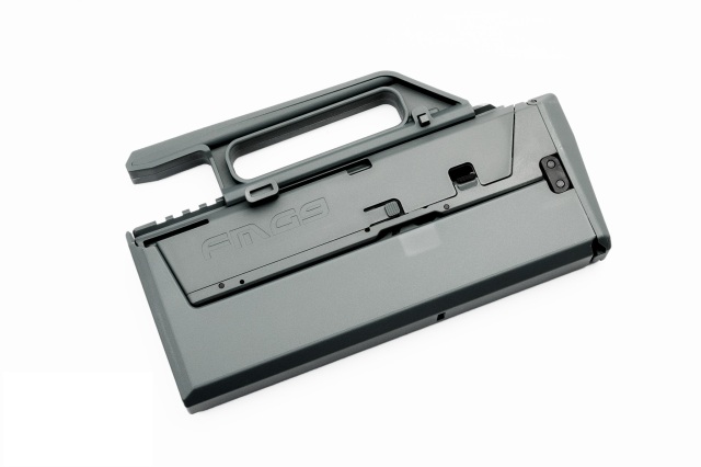 ぷ*ふ様 AEGIS CUSTOM FMG-9 コンバージョンキット AEGIS CUSTOM FMG-9 コンバージョンキット マグプル FMG9