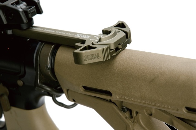 Z-Parts NOVESKE Super Badass ACHタイプ チャージングハンドル