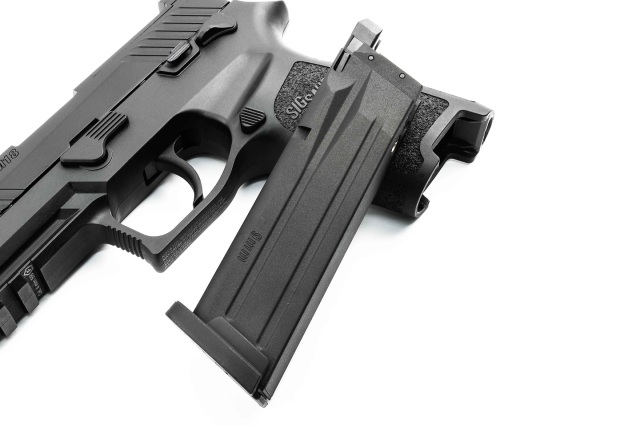 並行輸入品】 SIG Airsoft P320-M18 21連スペアマガジン BK