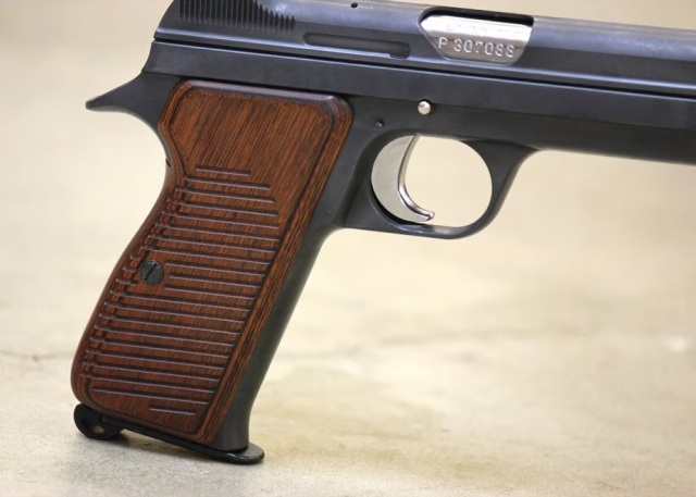 PANDORA ARMS ウッドグリップ ブラウン マルシン(Marushin) SIG P210-6