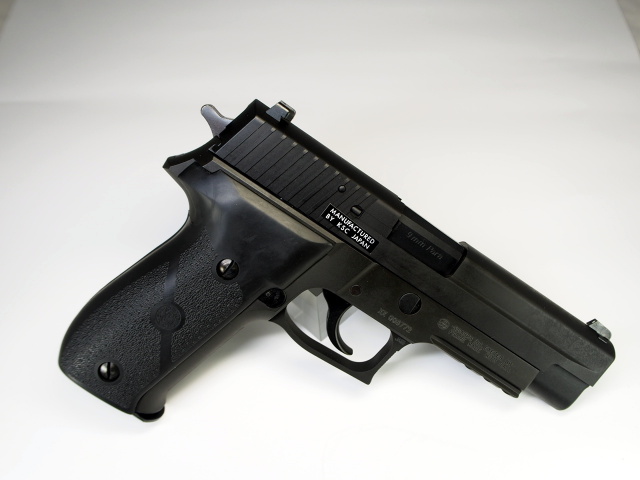 ｋｓｃ ｐ2/26R HW(ヘビーウェイト)　ガスガン　System7 KSC、エアガン「P226R EXカスタム ヘヴィウェイト」を12月22日に