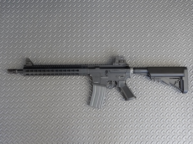 ☆送料無料☆【国内メーカー】 KSC PTS MEGA ARMS MKM-AR15 GBB