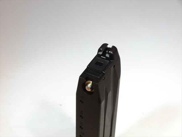 KWA/Umarex USP Compact用22連スペアマガジン