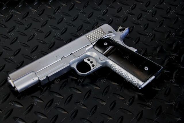 1911 A1系改Spring fieldarmoryグリップパネル